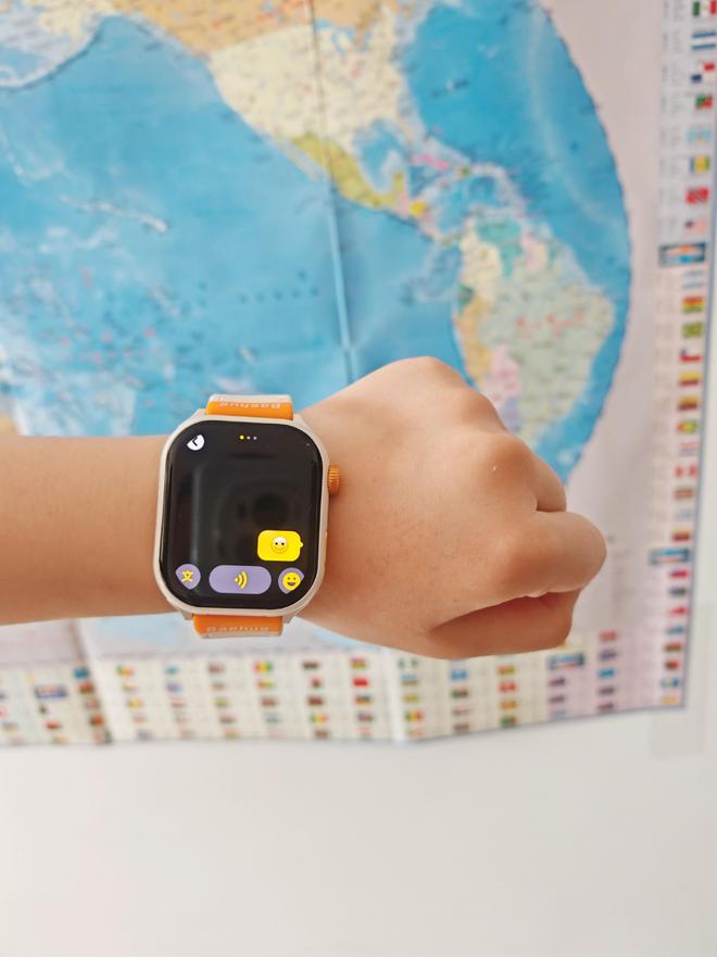 aehug宝护光X8青少年电话手表之体验不朽情缘游戏网站登录可换电操作续航不断B(图14) aehug宝护光X8青少年电话手表之体验不朽情缘游戏网站登录可换电操作续航不断B(图14)